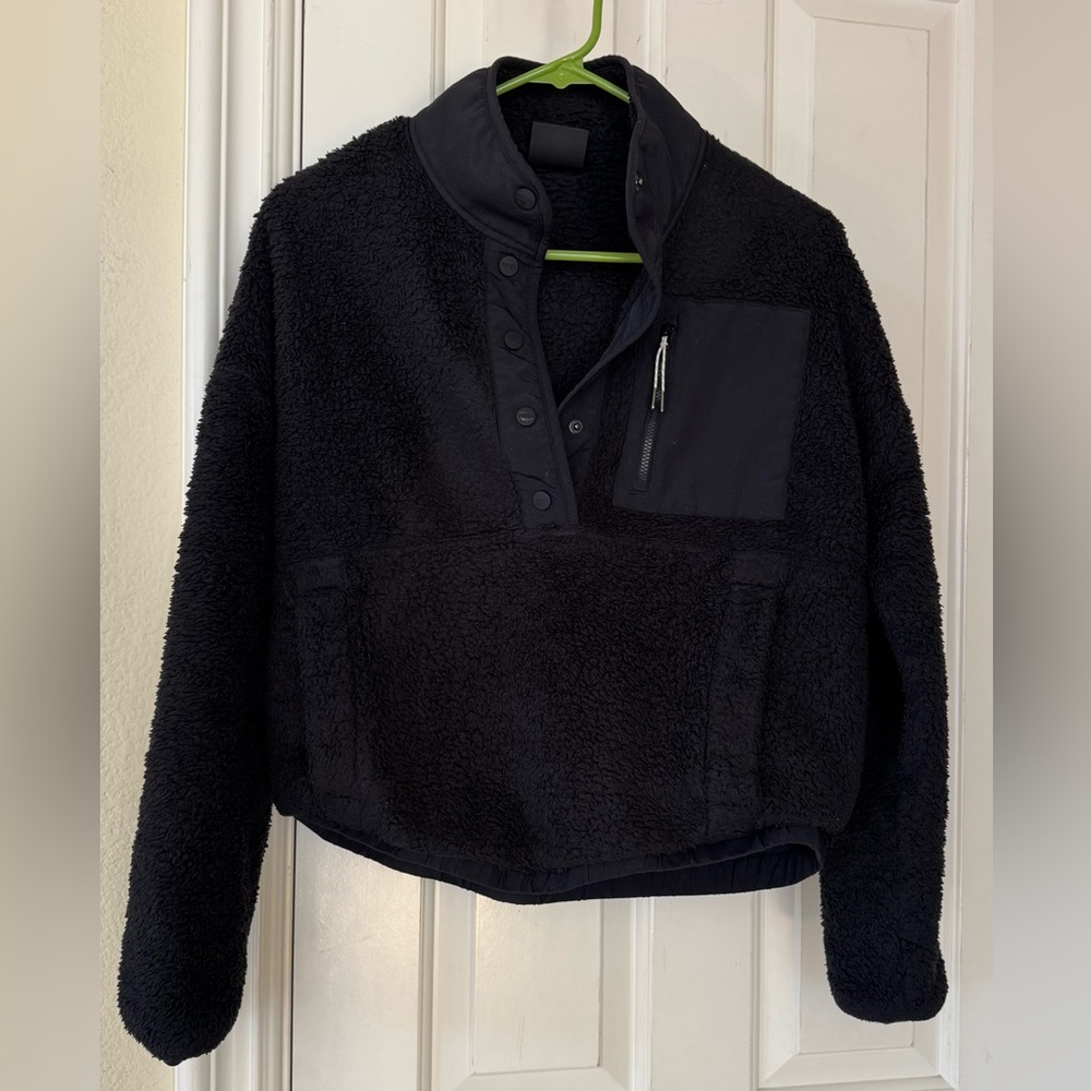 Vuori Cozy Sherpa Popover